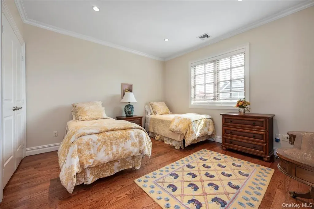 70 Lewis Avenue Atlantic Beach NY 11509