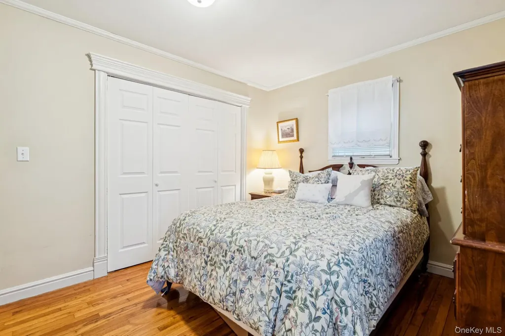 251 Hamilton Avenue Massapequa NY 11758
