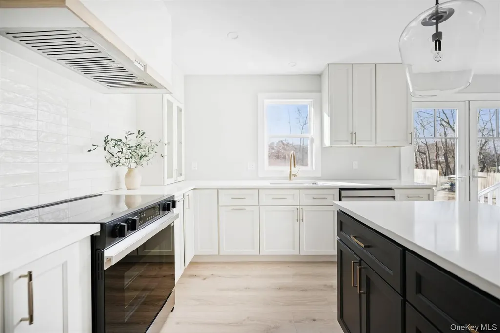 909 Ostrander Avenue Riverhead NY 11901