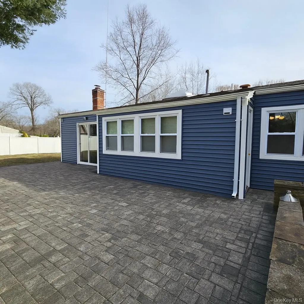 9 Northridge Drive Coram NY 11727