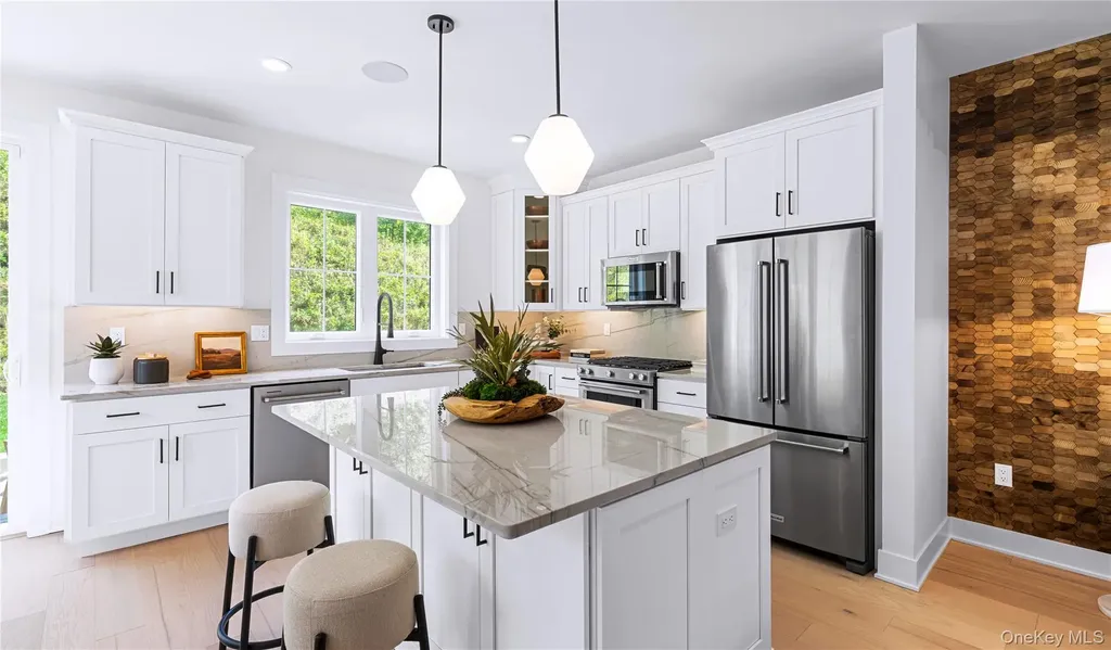 5102 Teaberry Lane Fishkill NY 12524