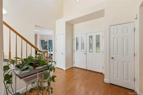 35 Pierce Drive Stony Point NY 10980