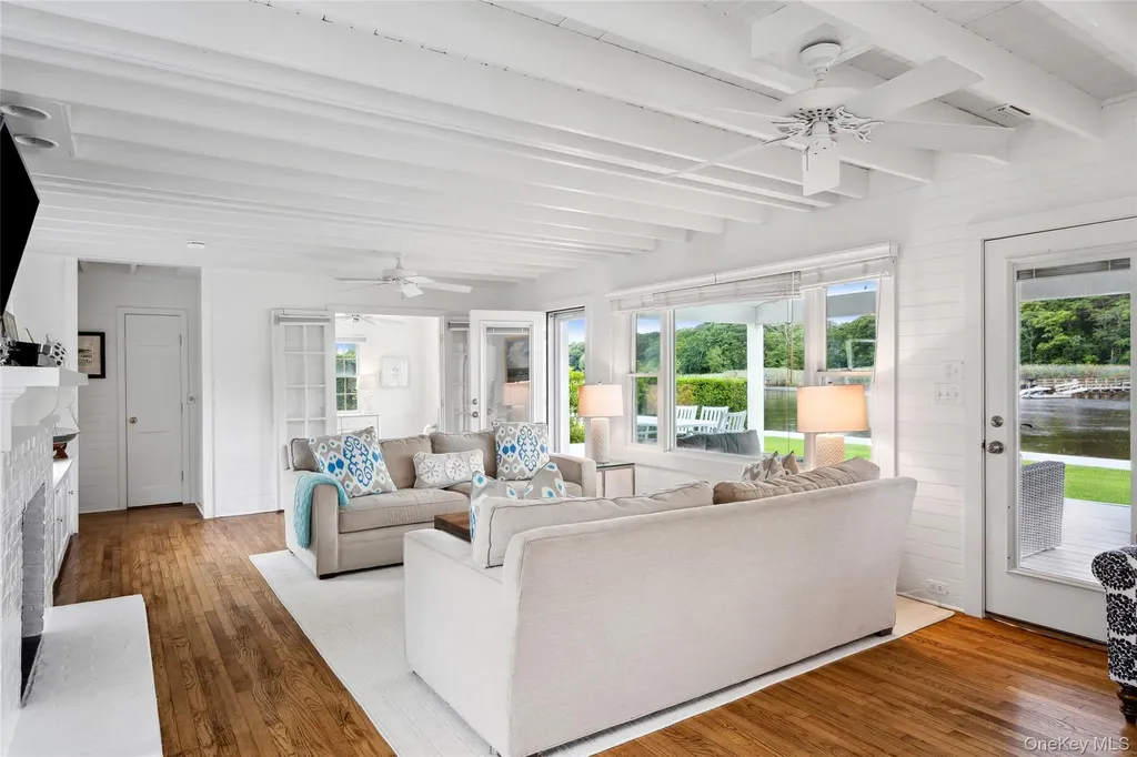 19 Bishop Avenue Westhampton NY 11977