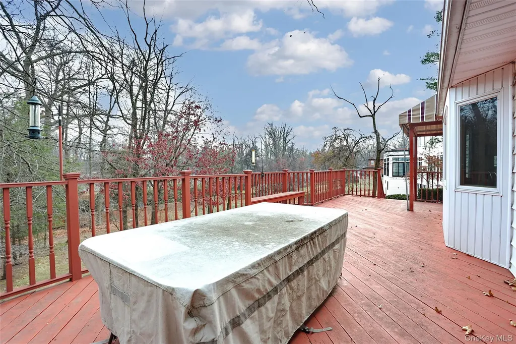 Monsey NY 10952
