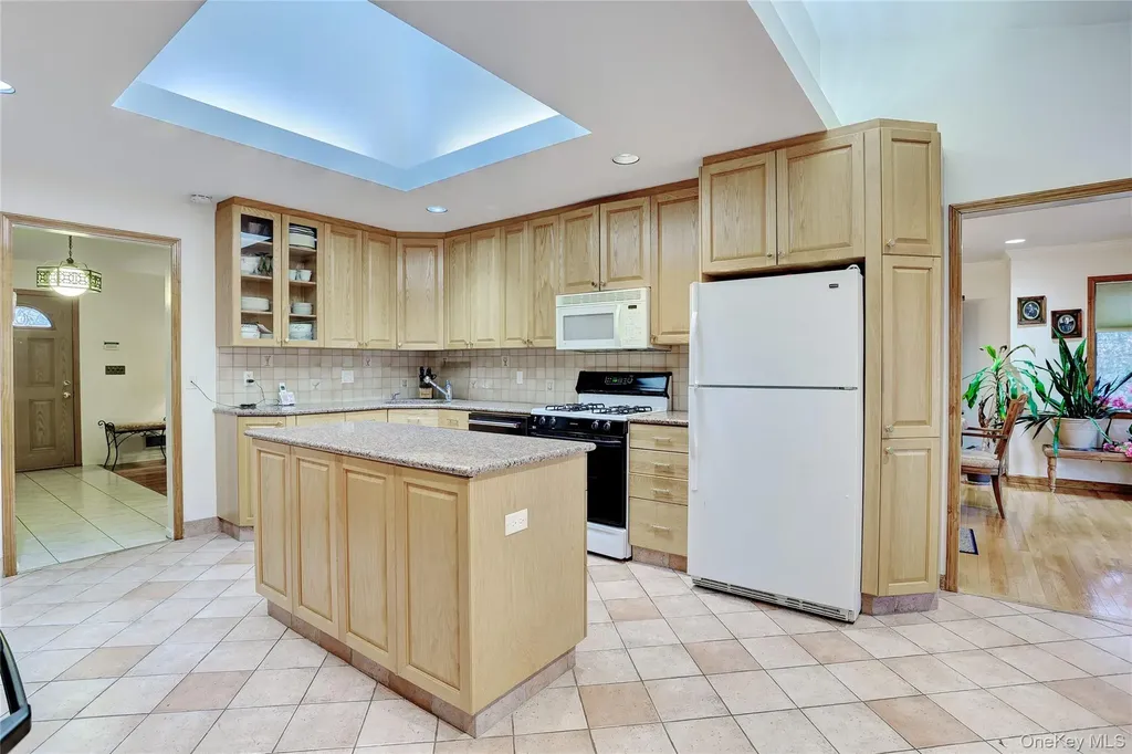 Monsey NY 10952