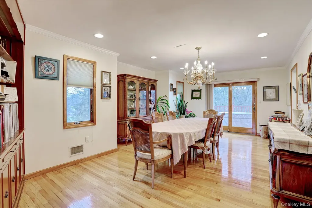 Monsey NY 10952