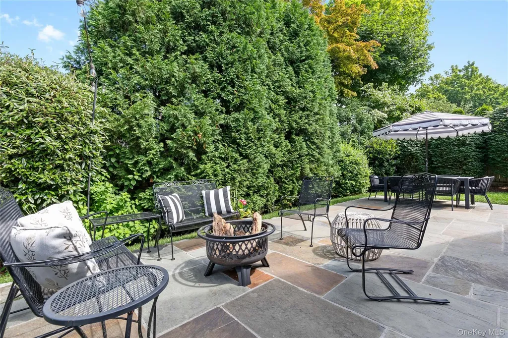 15 Overlook Place Rye NY 10580