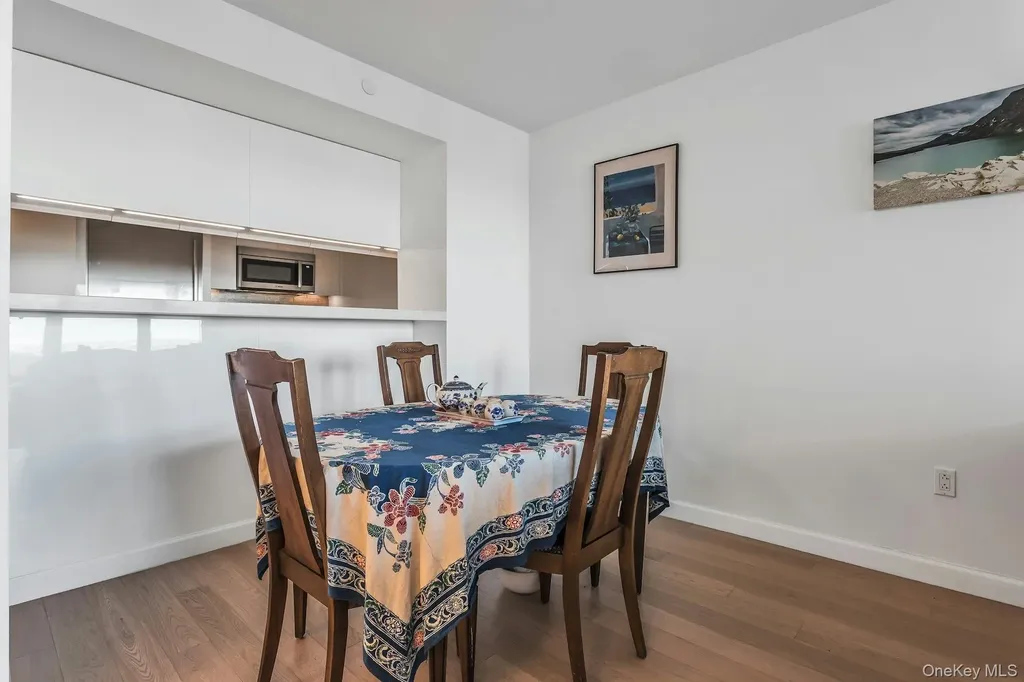 138-35 39th Avenue Flushing NY 11354