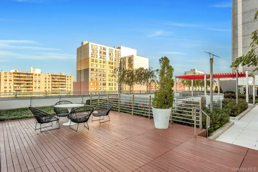 138-35 39th Avenue Flushing NY 11354