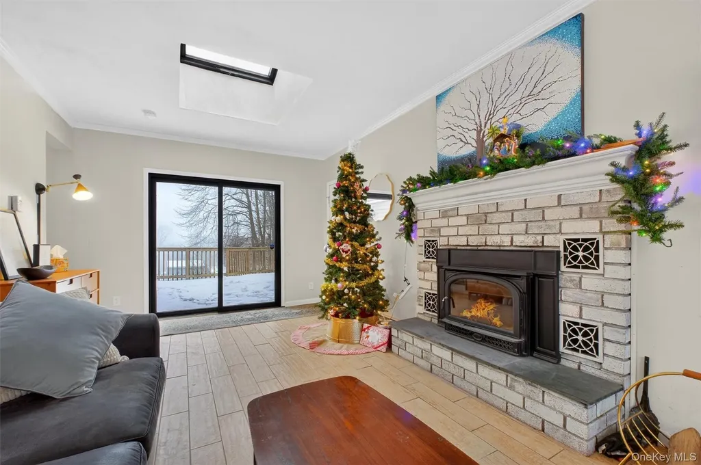 37 Hilda Drive Mahopac NY 10541