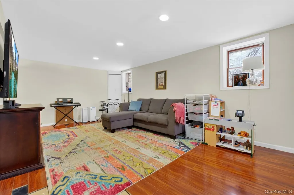 37 Hilda Drive Mahopac NY 10541
