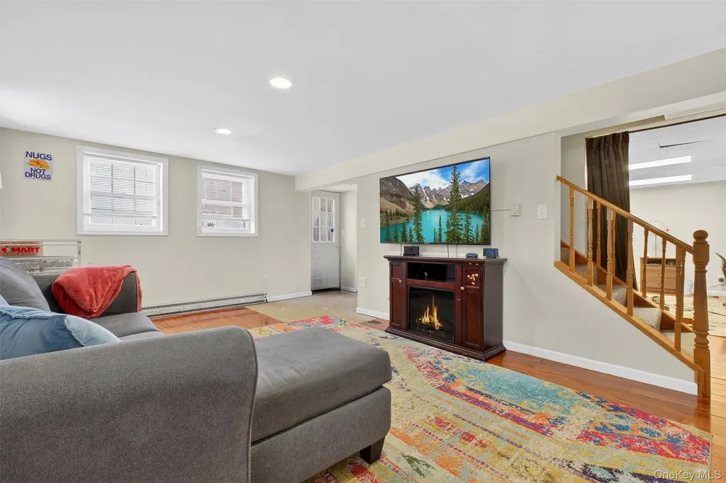 37 Hilda Drive Mahopac NY 10541