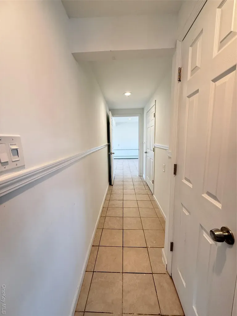 300 Branch Avenue Freeport NY 11520
