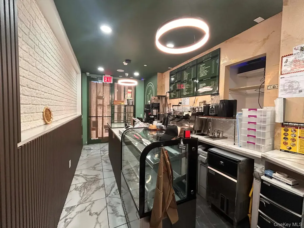 1059 Manhattan Avenue Brooklyn NY 11222