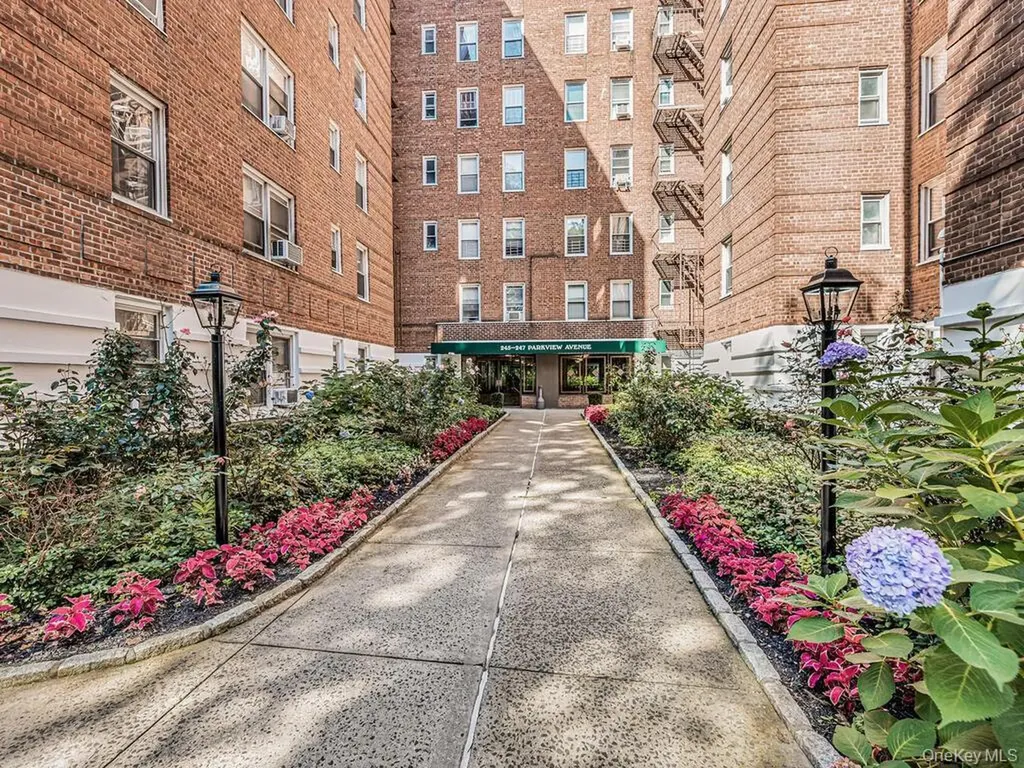 247 Parkview Avenue Bronxville NY 10708