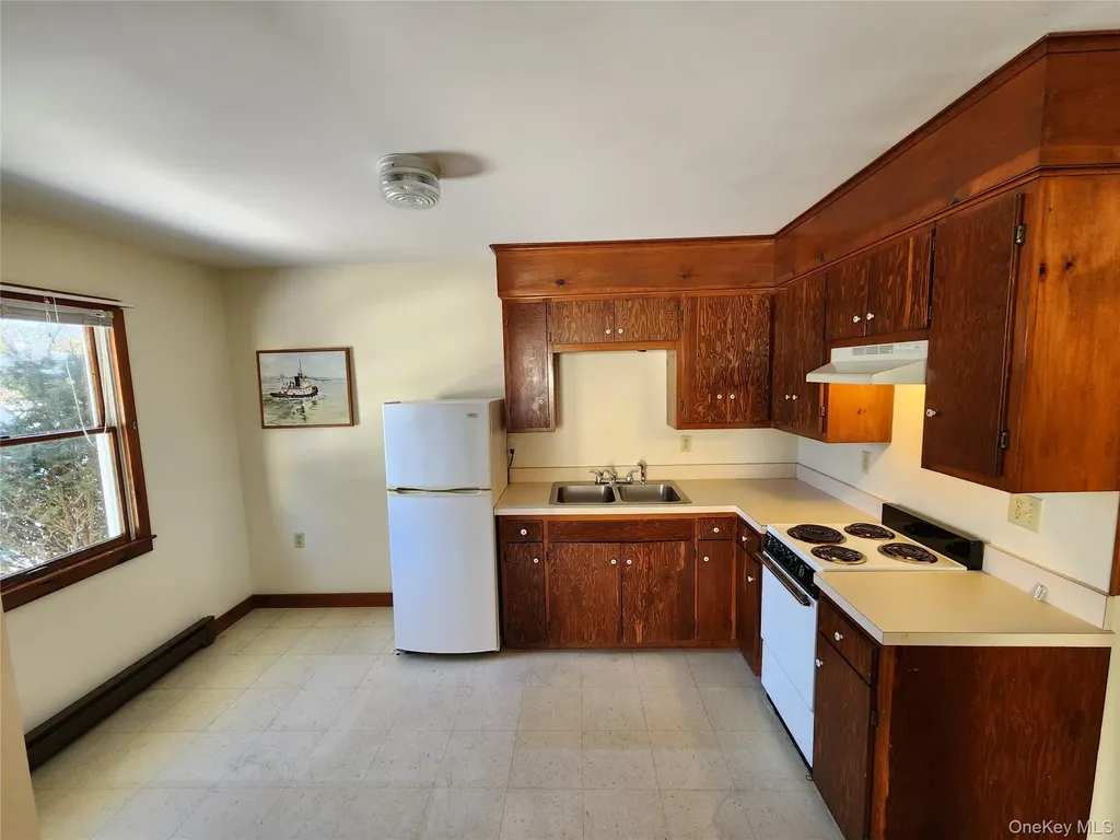 63 Jefferson Road Red Hook NY 12571