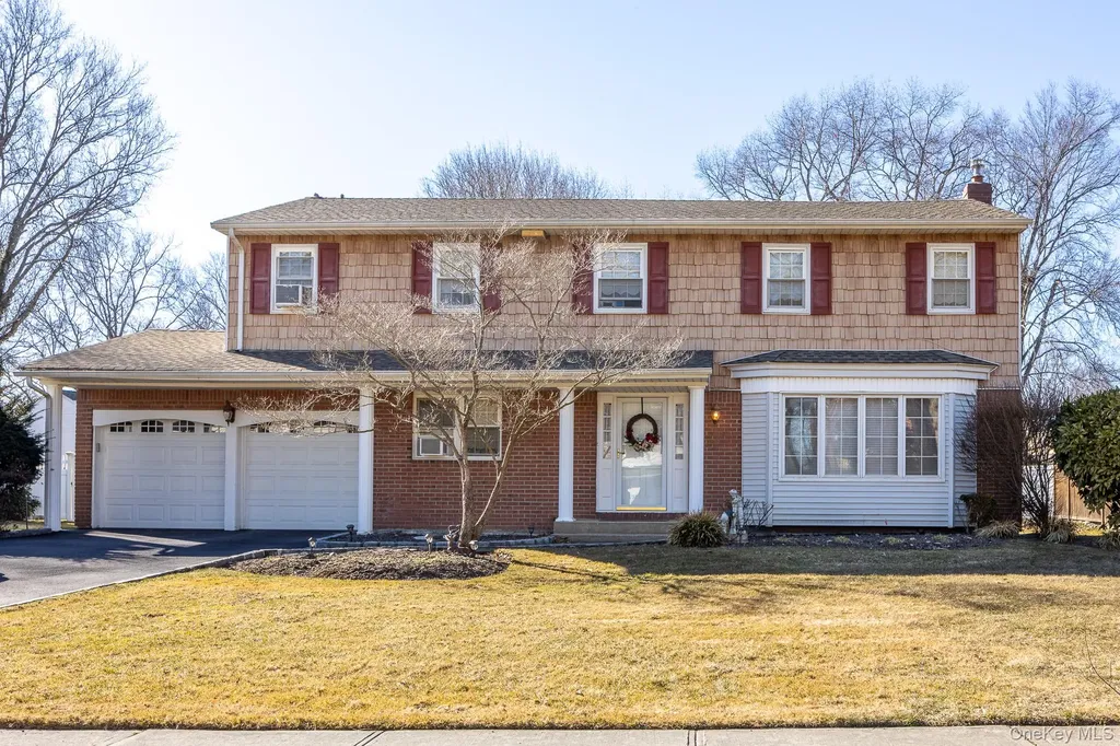 53 Tulipwood Drive Commack NY 11725