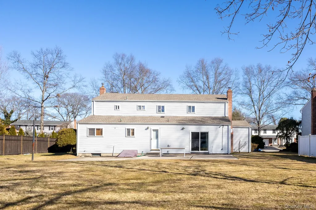 53 Tulipwood Drive Commack NY 11725