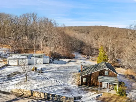 401 Nichols Street Carmel NY 10512