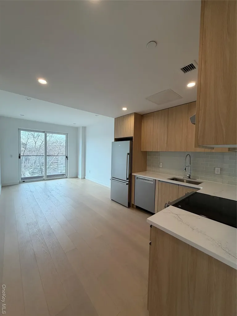 150-02 Northern Boulevard Flushing NY 11354