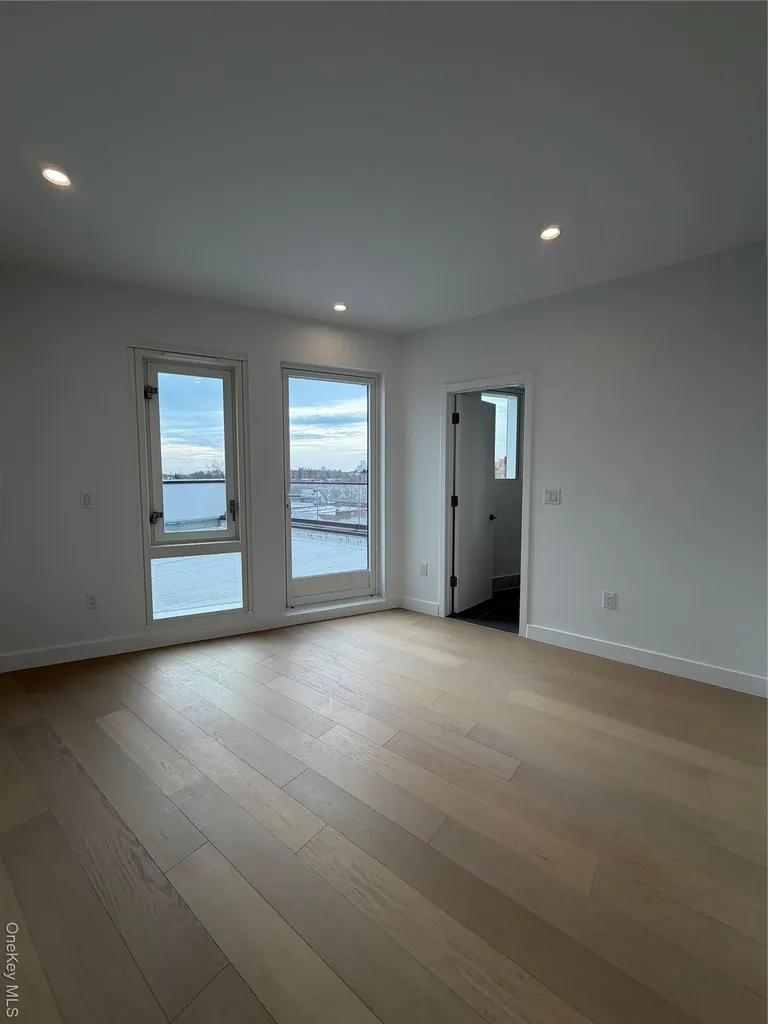 150-02 Northern Boulevard Flushing NY 11354