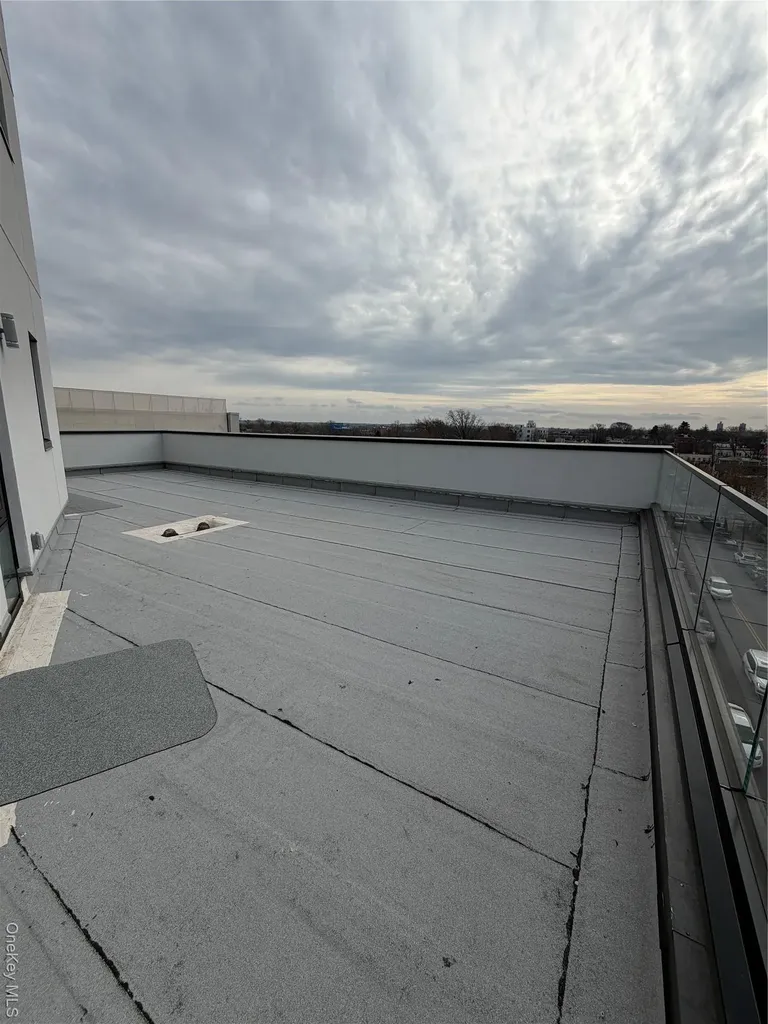 150-02 Northern Boulevard Flushing NY 11354