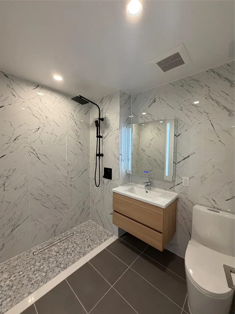 150-02 Northern Boulevard Flushing NY 11354