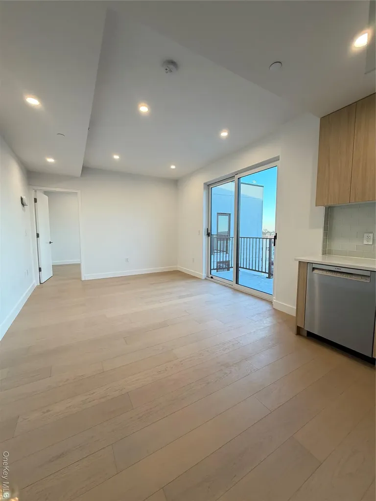 150-02 Northern Boulevard Flushing NY 11354