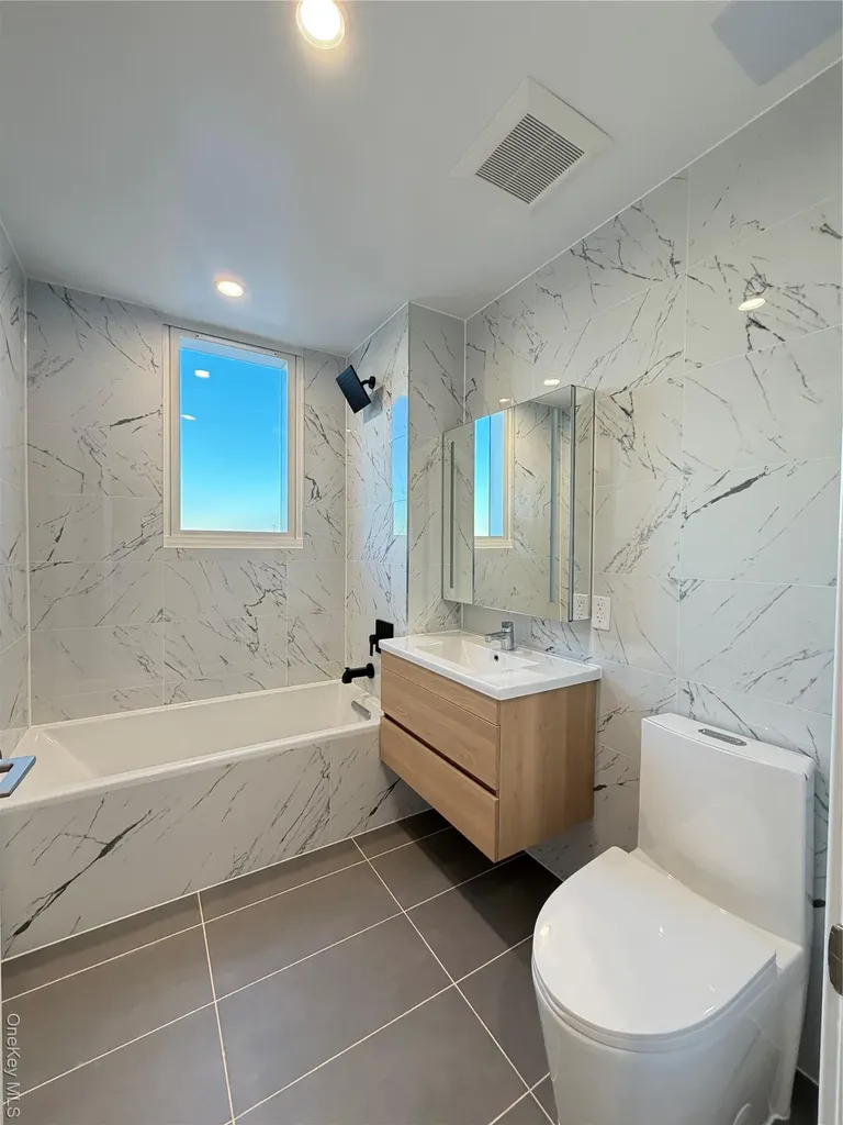 150-02 Northern Boulevard Flushing NY 11354