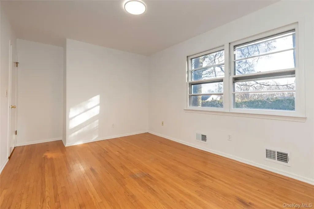 14 Theresa Lane Harrison NY 10528