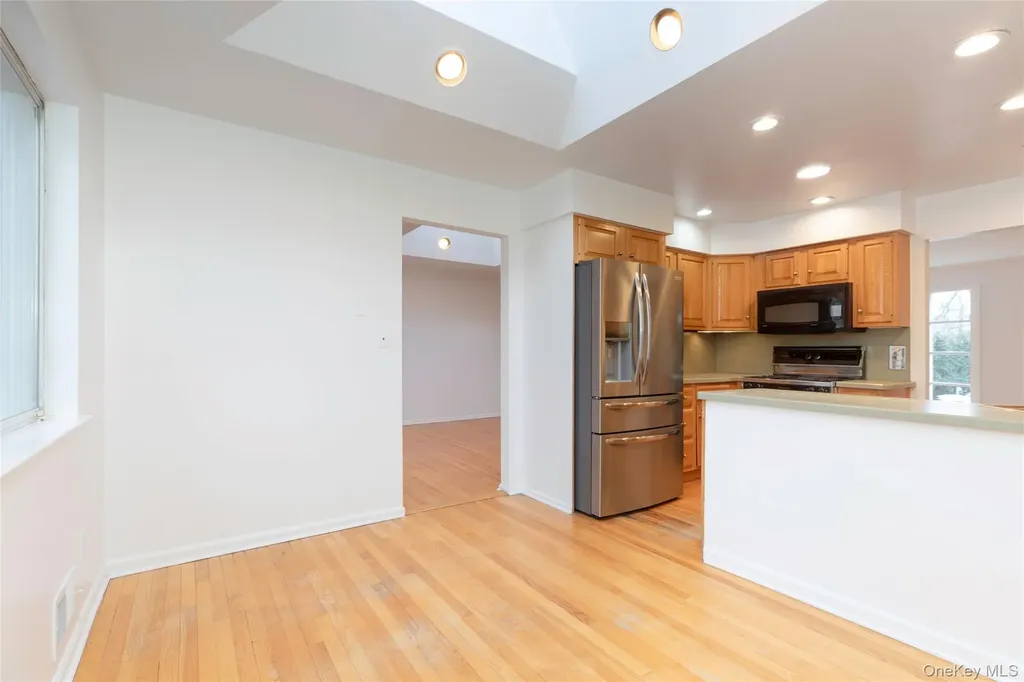 14 Theresa Lane Harrison NY 10528