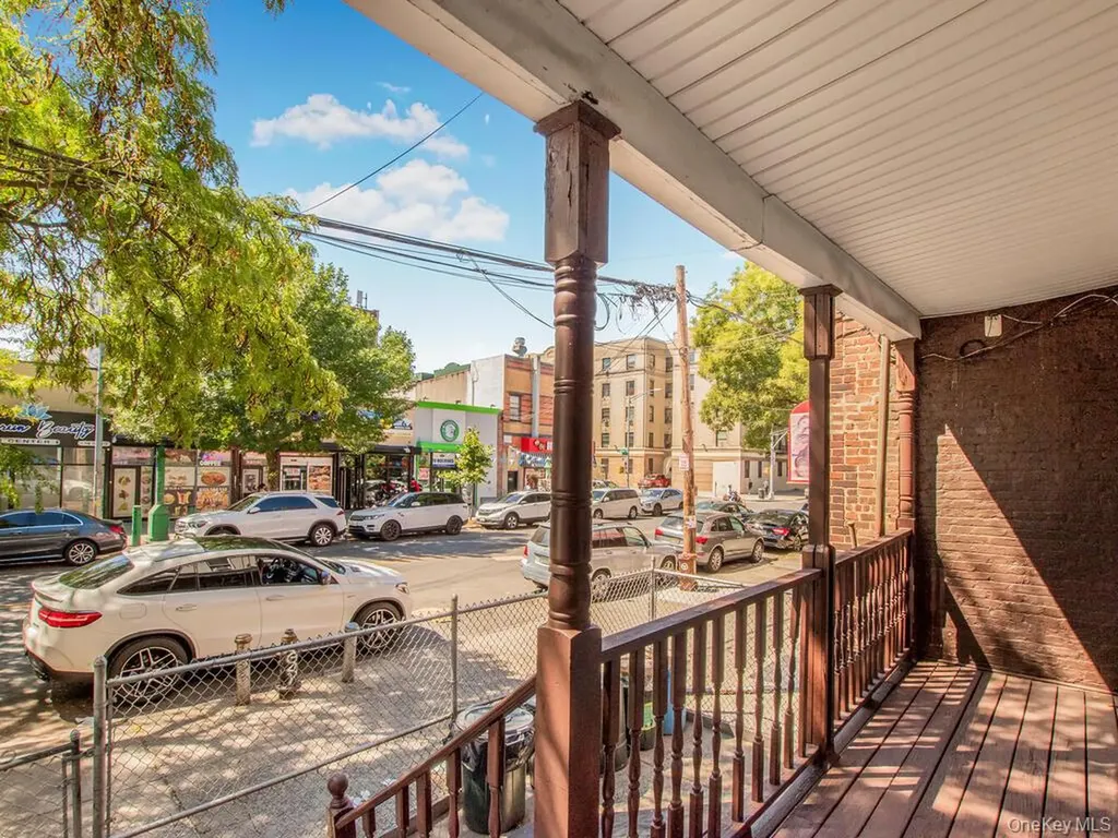 277 E 169th Street Bronx NY 10456