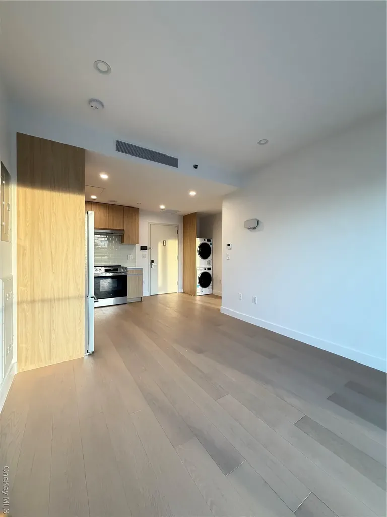 150-02 Northern Boulevard Flushing NY 11354