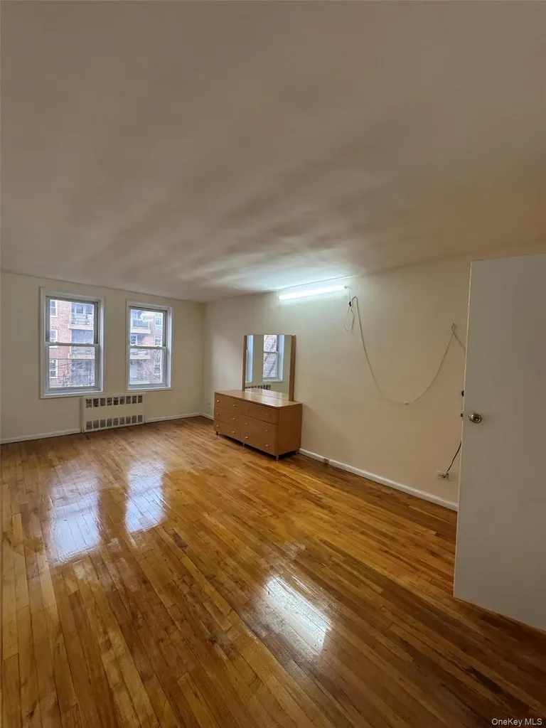 142-20 41st Avenue Flushing NY 11355
