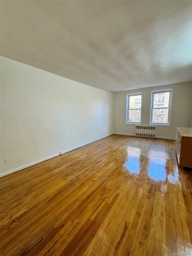 142-20 41st Avenue Flushing NY 11355