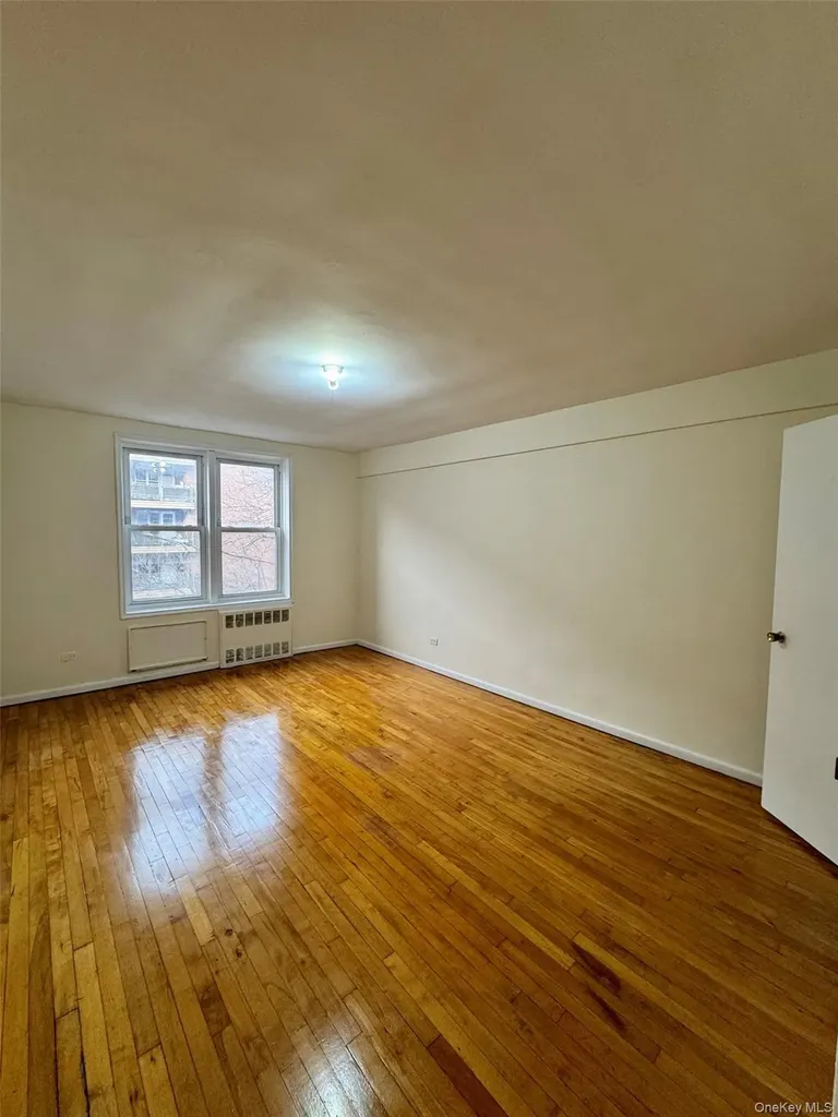 142-20 41st Avenue Flushing NY 11355