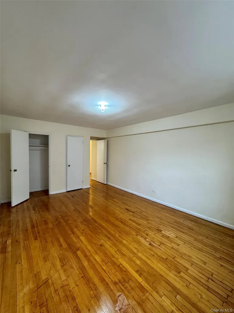 142-20 41st Avenue Flushing NY 11355