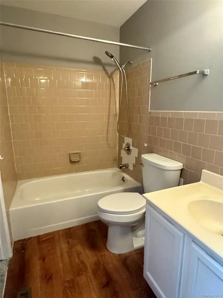 3917 Whispering Hills Chester NY 10918