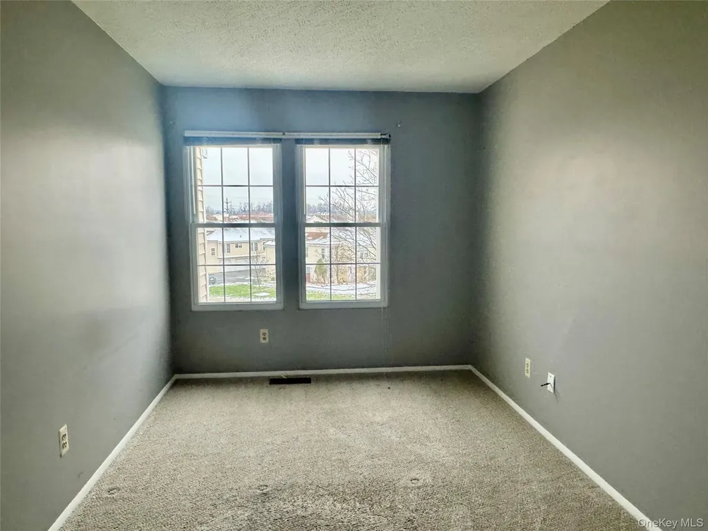 3917 Whispering Hills Chester NY 10918
