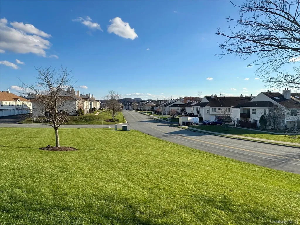 3917 Whispering Hills Chester NY 10918
