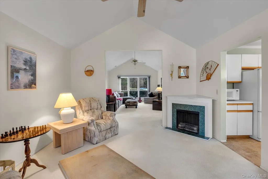 101 Dari Drive Holbrook NY 11741