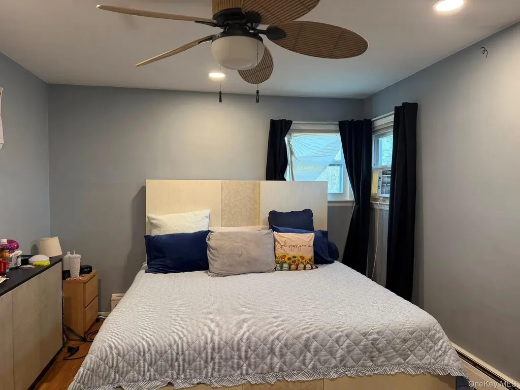 5 Denise Drive East Patchogue NY 11772