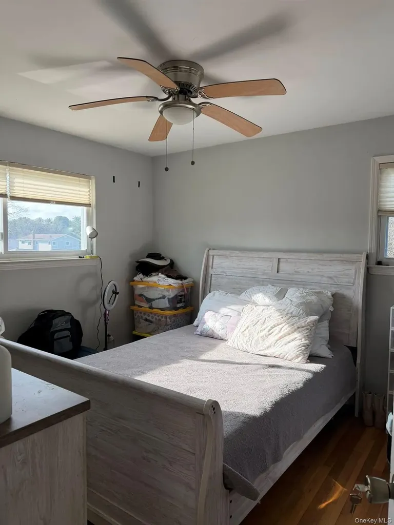 5 Denise Drive East Patchogue NY 11772