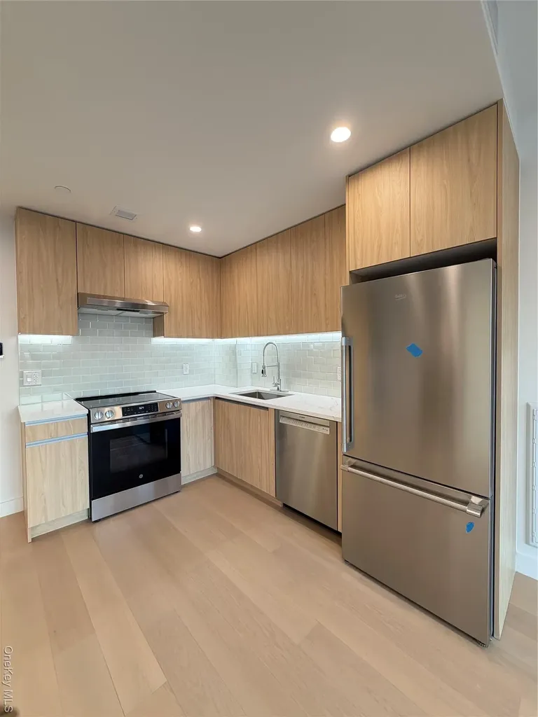 150-02 Northern Boulevard Flushing NY 11354