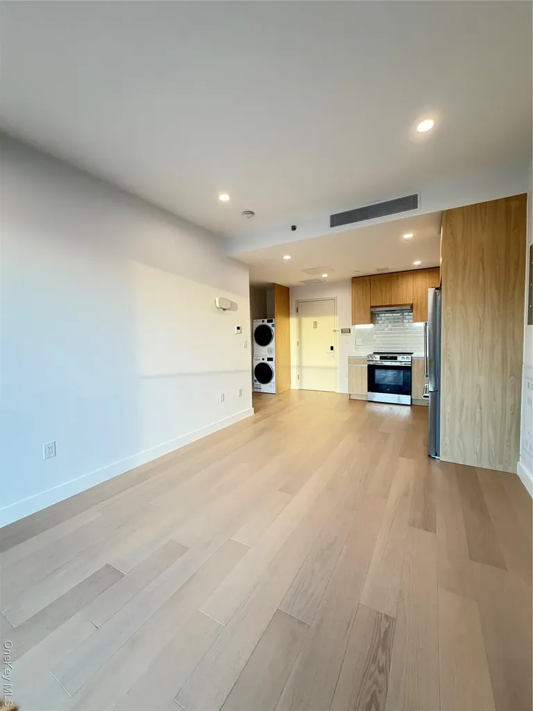 150-02 Northern Boulevard Flushing NY 11354