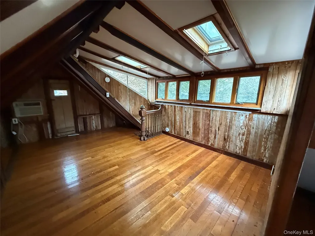 39 Cedar Drive Southampton NY 11968