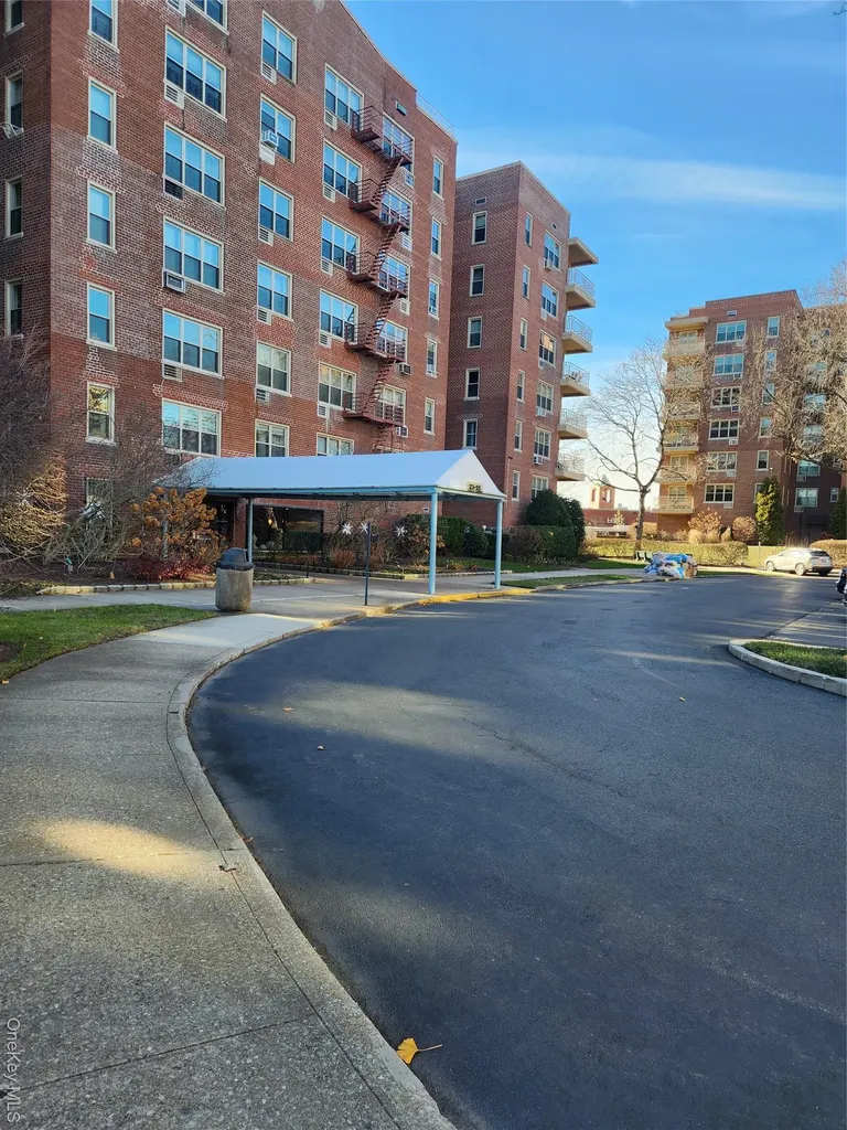 23-55 Bell Boulevard Bayside NY 11360