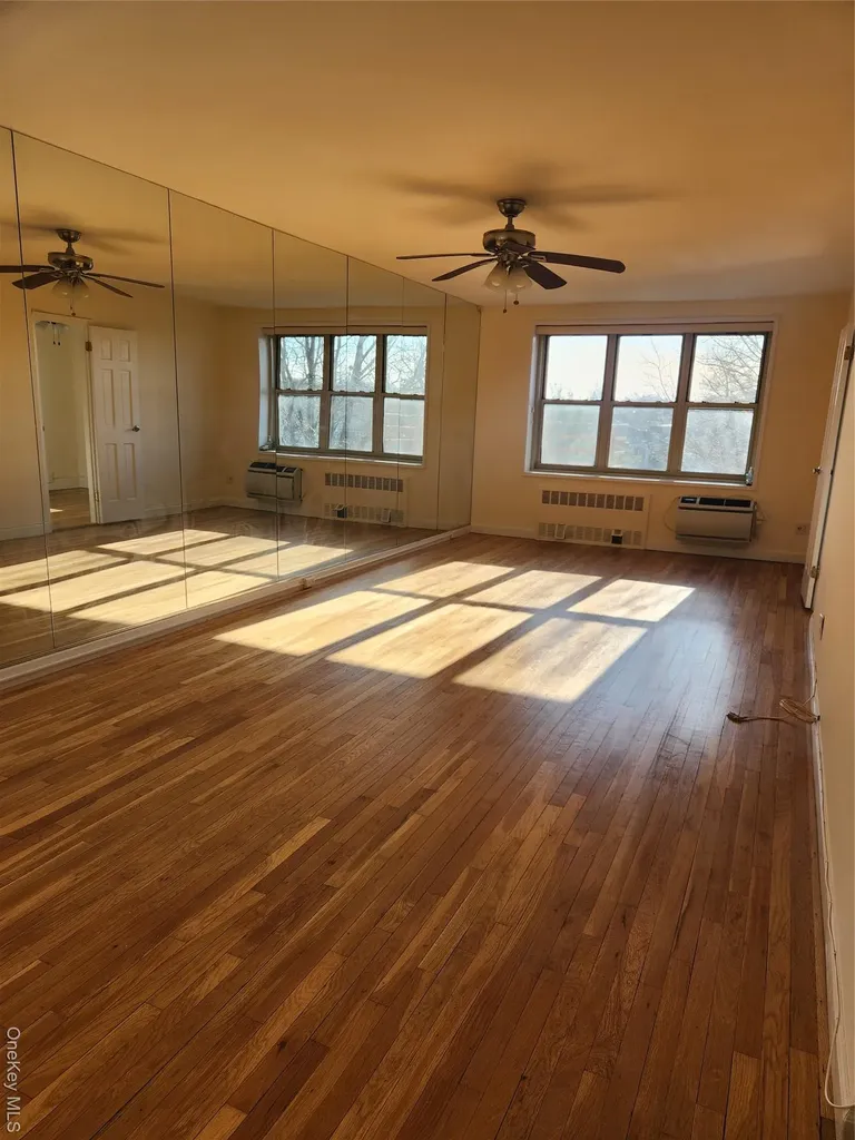23-55 Bell Boulevard Bayside NY 11360