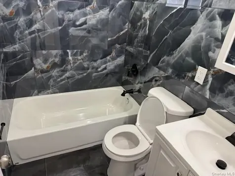 1052 Bay Shore Avenue Bay Shore NY 11706