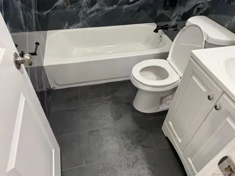 1052 Bay Shore Avenue Bay Shore NY 11706